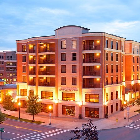 Hampton Inn & Suites Saratoga Springs Downtown Exterior photo